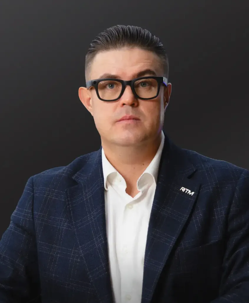 Олександр Лахтіонов